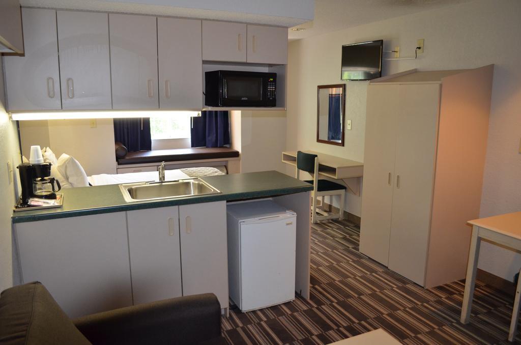 Stay Express Inn And Suites Atlanta Union City Eksteriør bilde